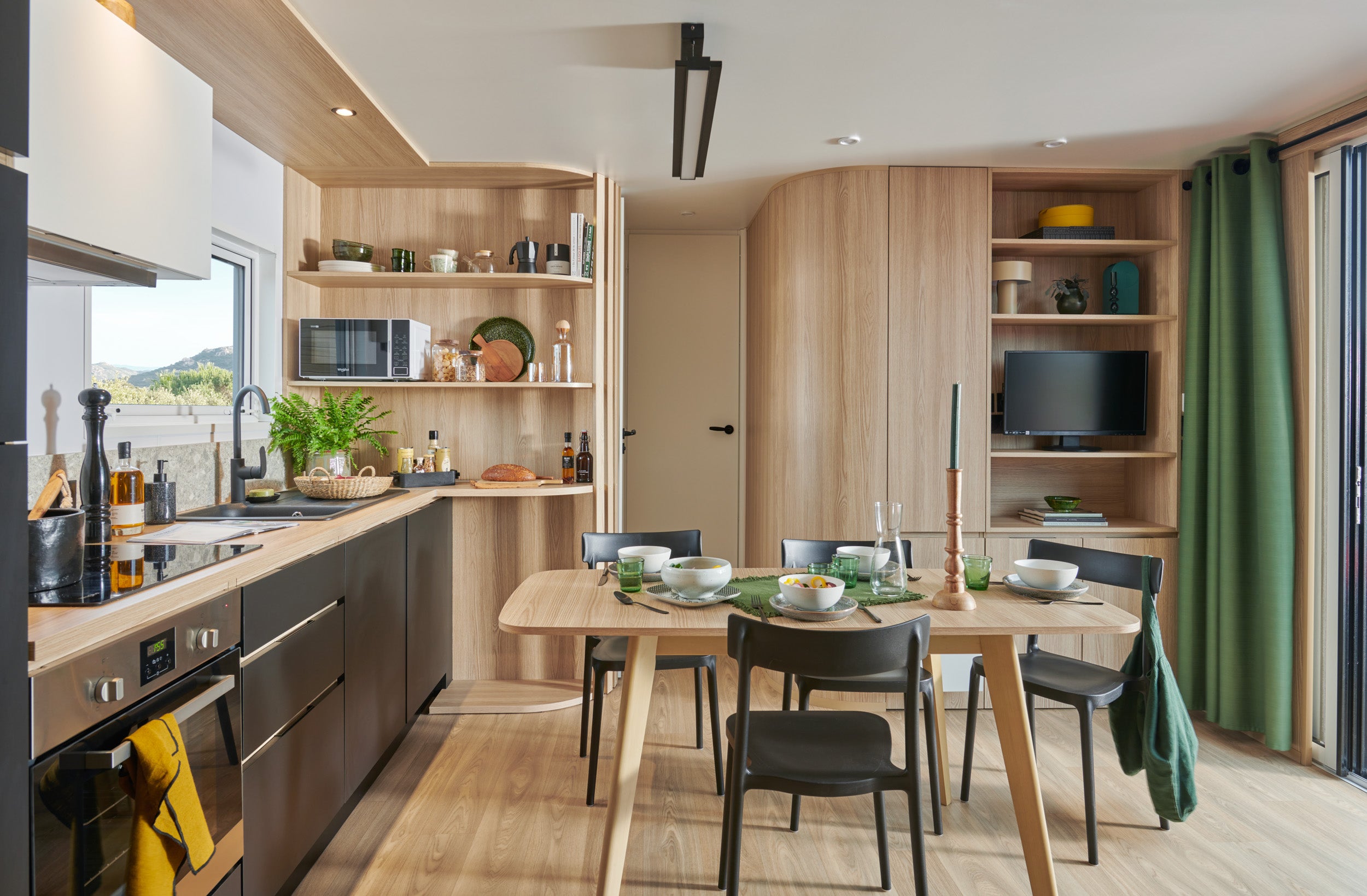 Nieuwe Stacaravan Taos F4 - 2 slaapkamers - 880x430cm