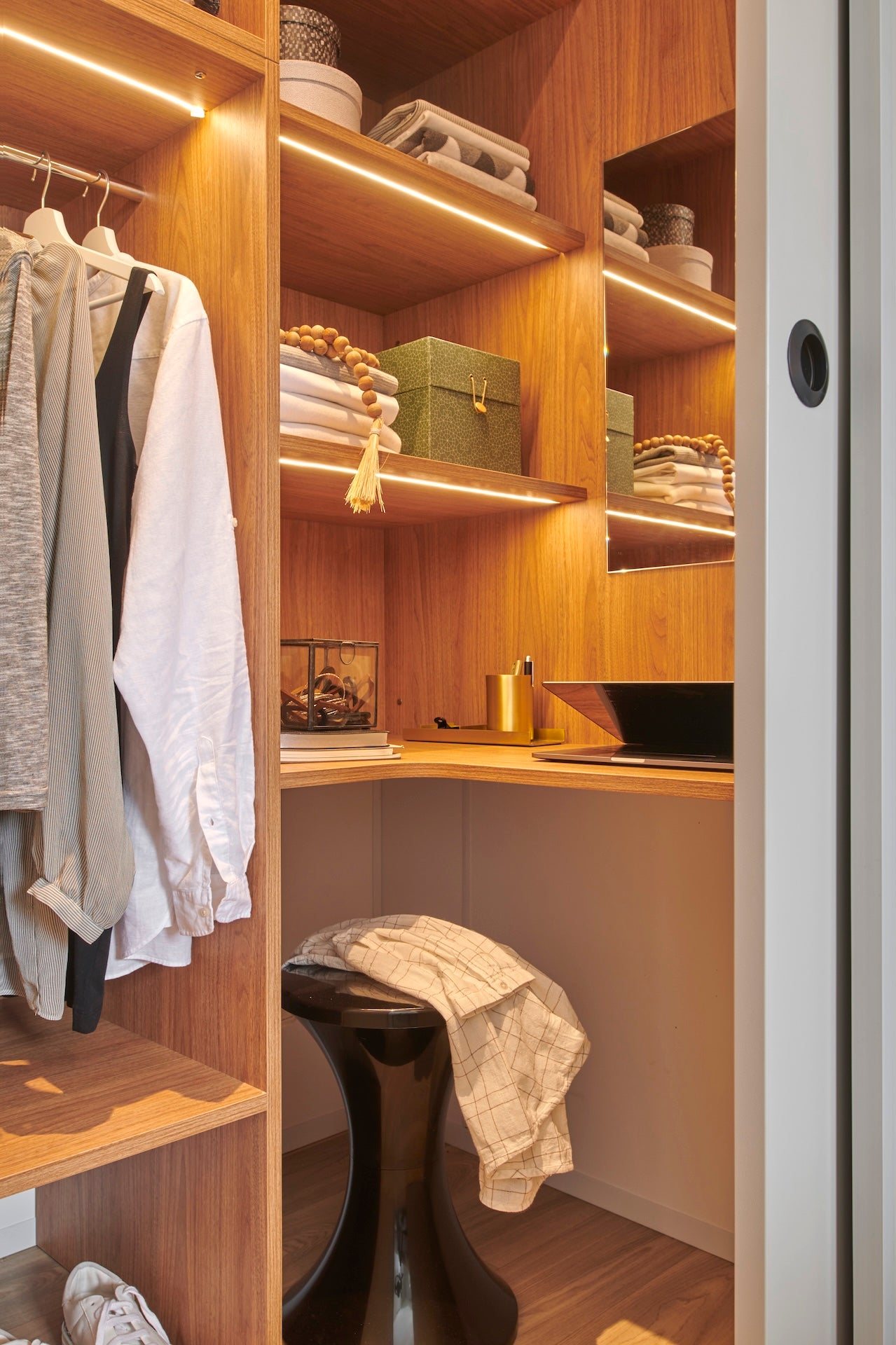 Nieuwe Lodge Mistral Premium Snow - 2 slaapkamers - 1080x400cm - Camping Asterix - Sleutel op de deur