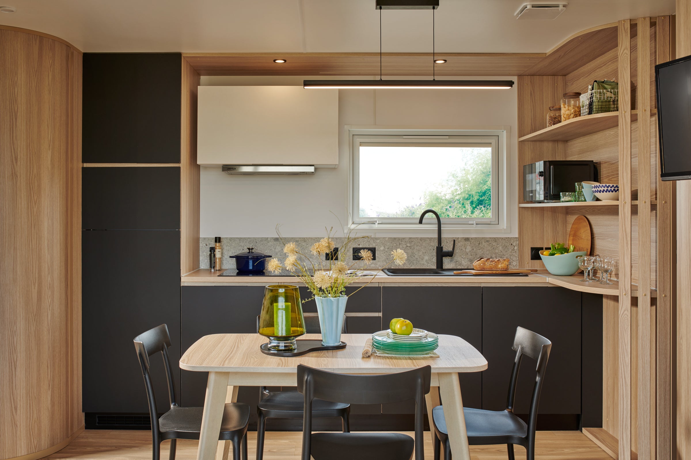 Nieuwe Stacaravan Taos F4 - 2 slaapkamers - 880x430cm