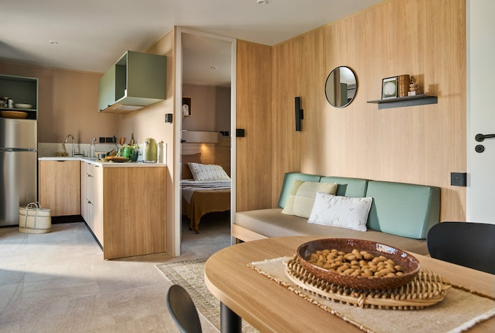 Nieuwe Stacaravan Grand Large 3 Premium Oak - 3 slaapkamers - 880x400cm