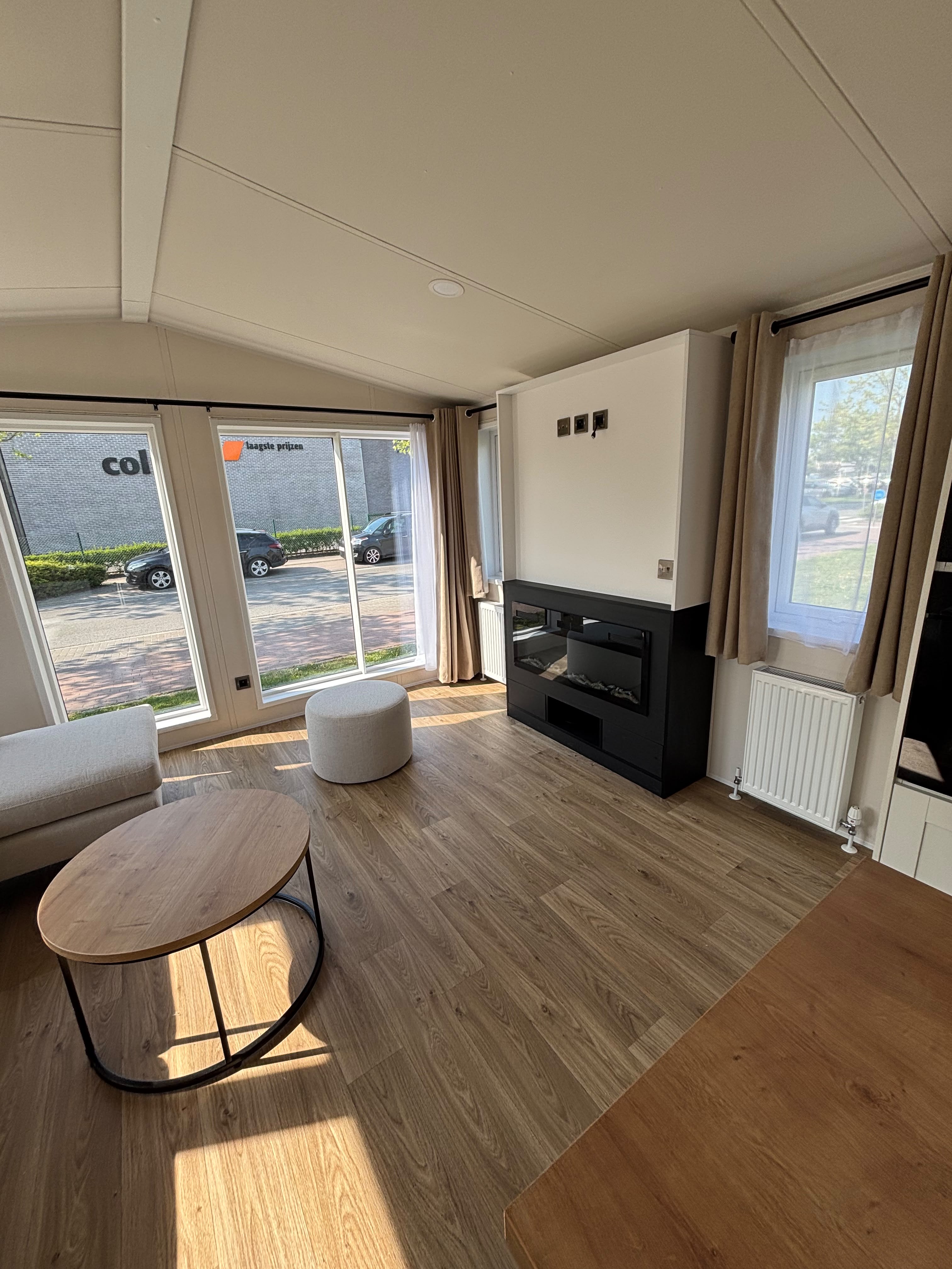Nouveau Mobil-home Rodeo Brussels Deluxe - 1280/2 - 2 chambres - 1280x420cm