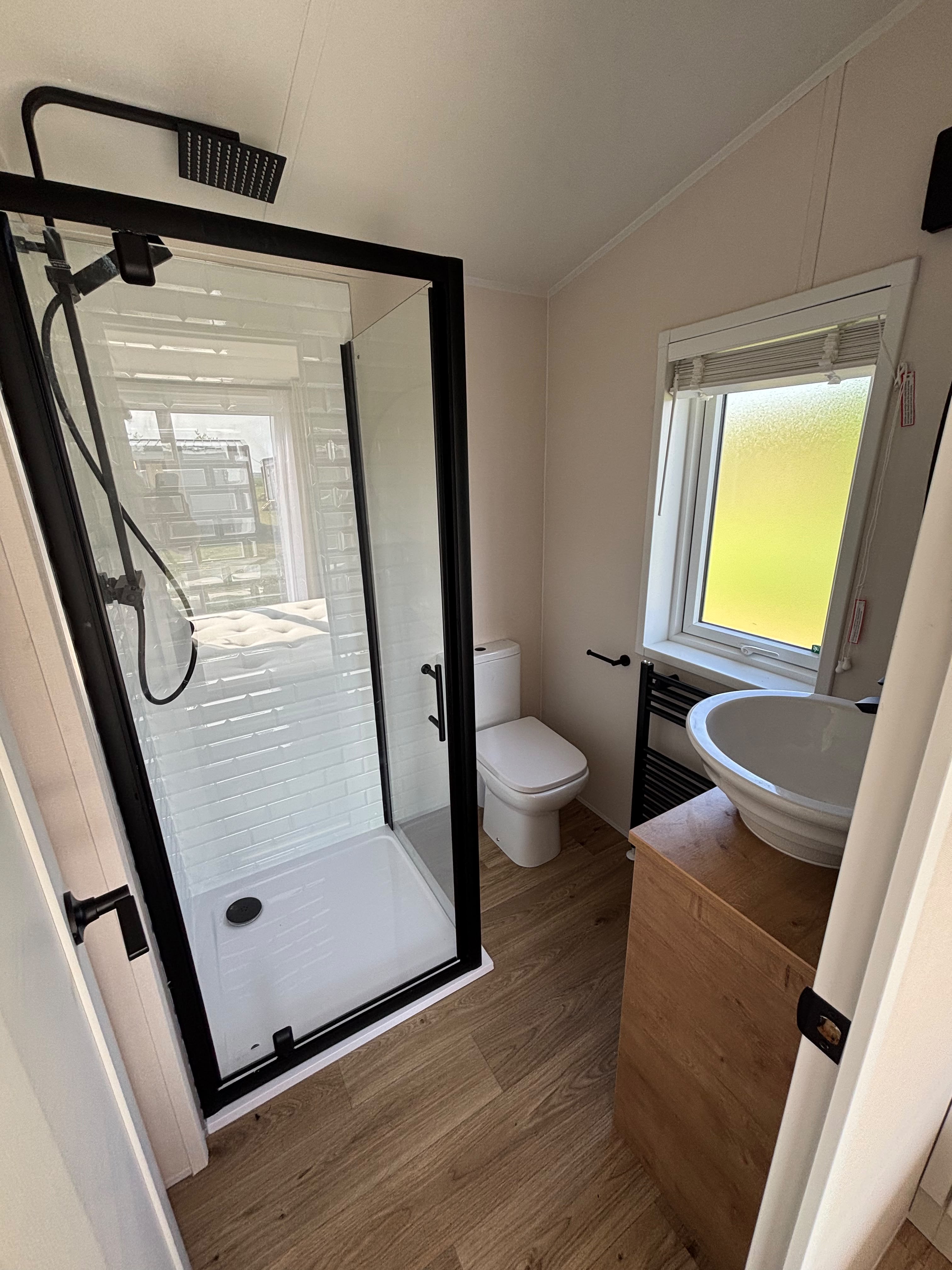 Nouveau Mobil-home Rodeo Brussels Deluxe - 1280/2 - 2 chambres - 1280x420cm