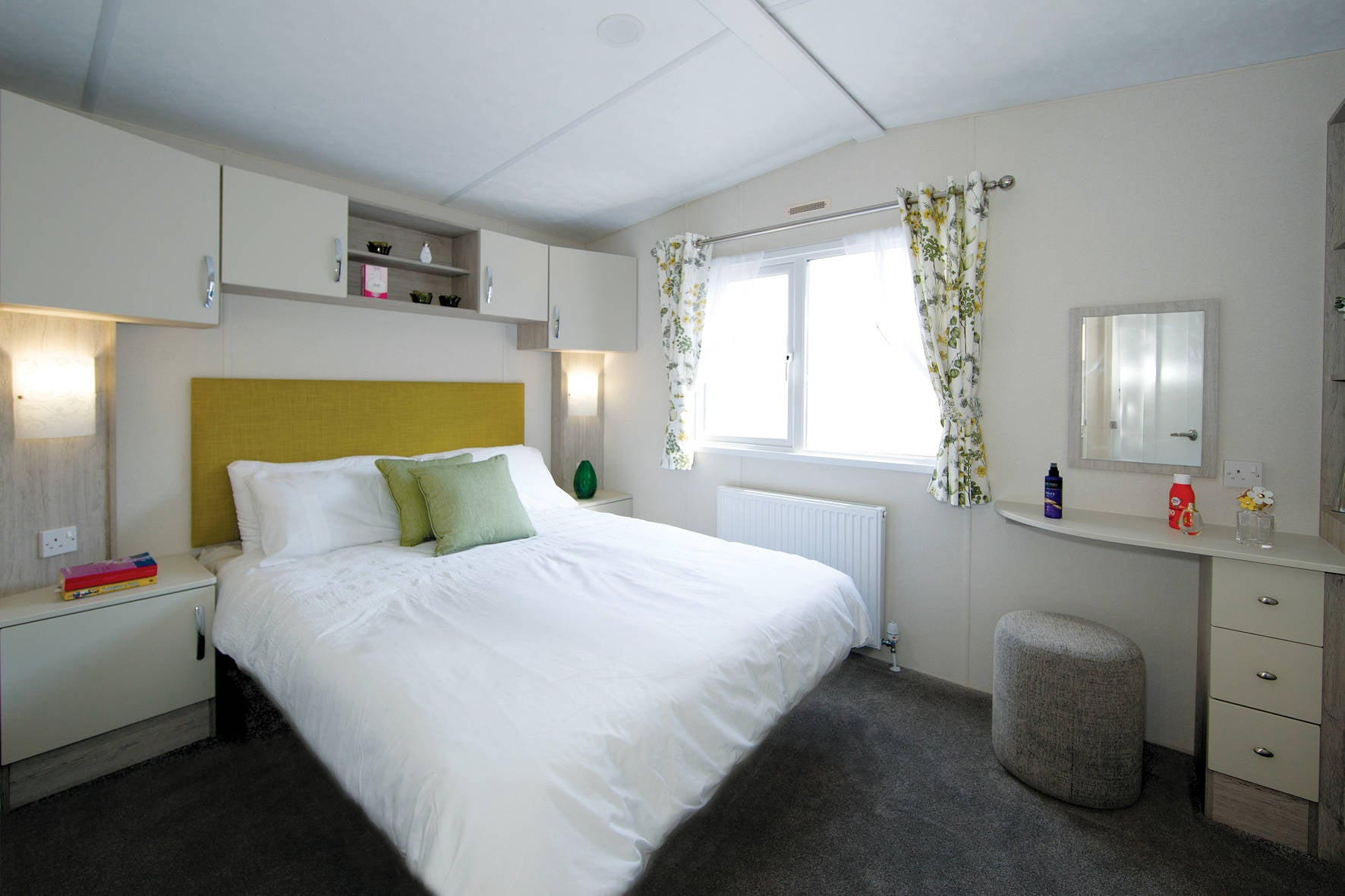 Neu - Sunseeker - Flore Mobilheim - 1100/2 - 2 Schlafzimmer - 1100x370cm