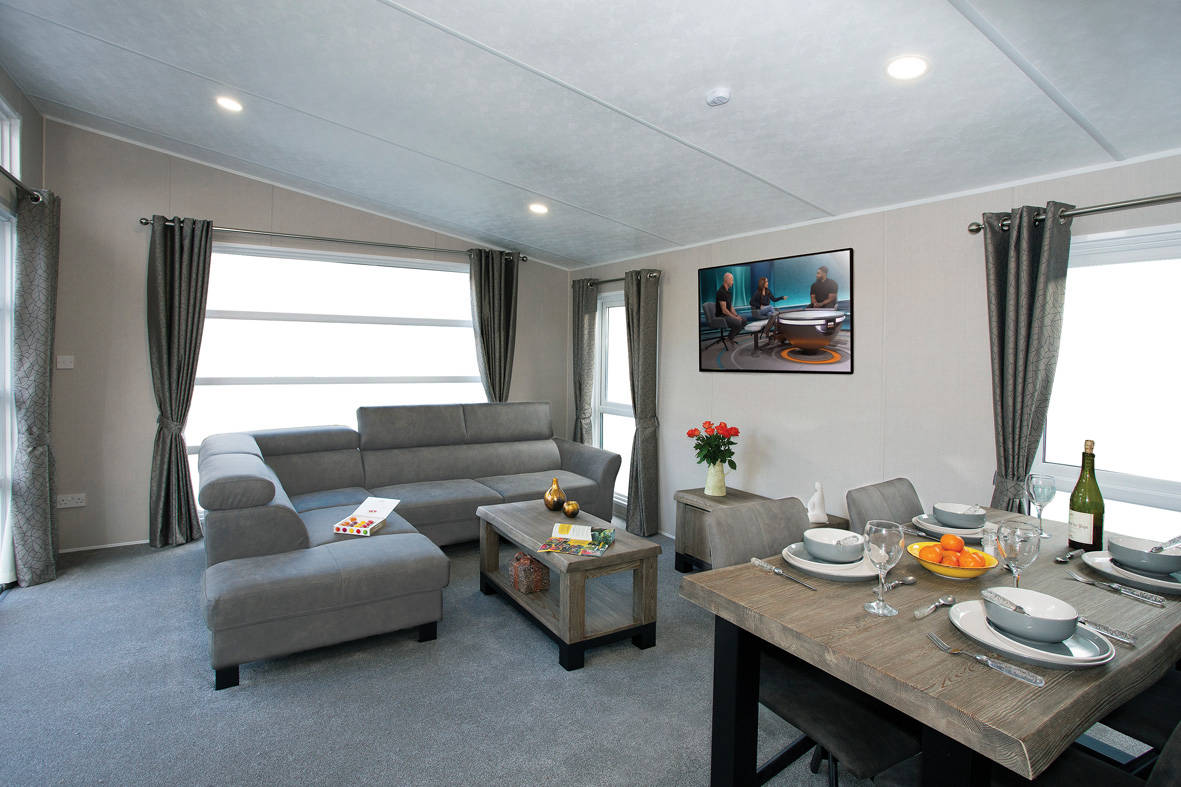 Nieuwe Rodeo Stacaravan York - 1220/2 - 2 slaapkamers - 1220x396cm