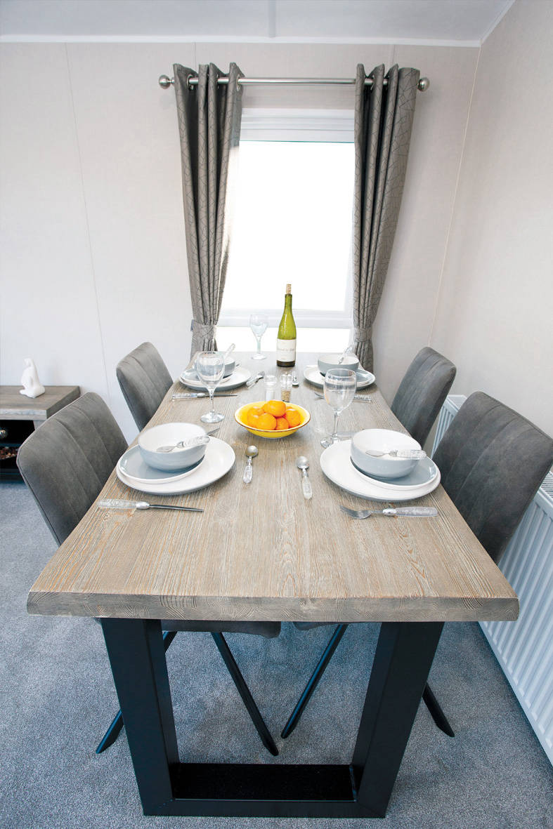 Nieuwe Rodeo Stacaravan York - 1220/2 - 2 slaapkamers - 1220x396cm