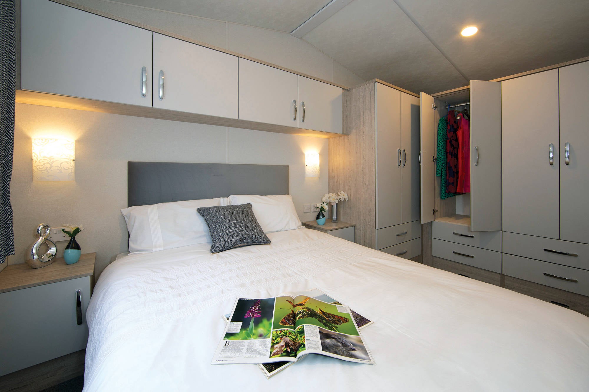 Nieuwe Rodeo Stacaravan Liverpool - 1250/3 - 3 slaapkamers - 1250x395cm