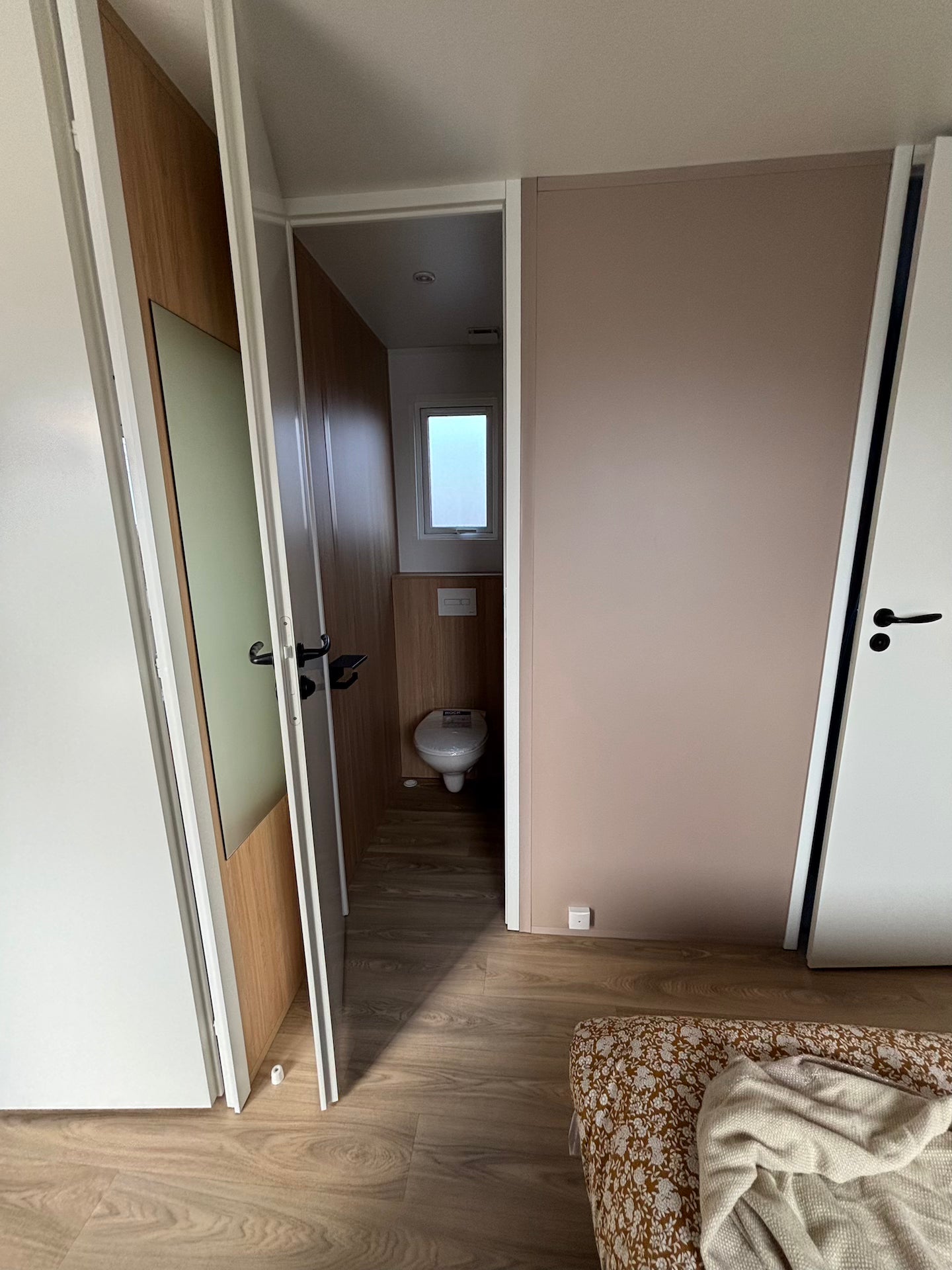 Neues Mobilheim von Seychelles Tobacco – 3 Schlafzimmer – 1080 x 400 cm
