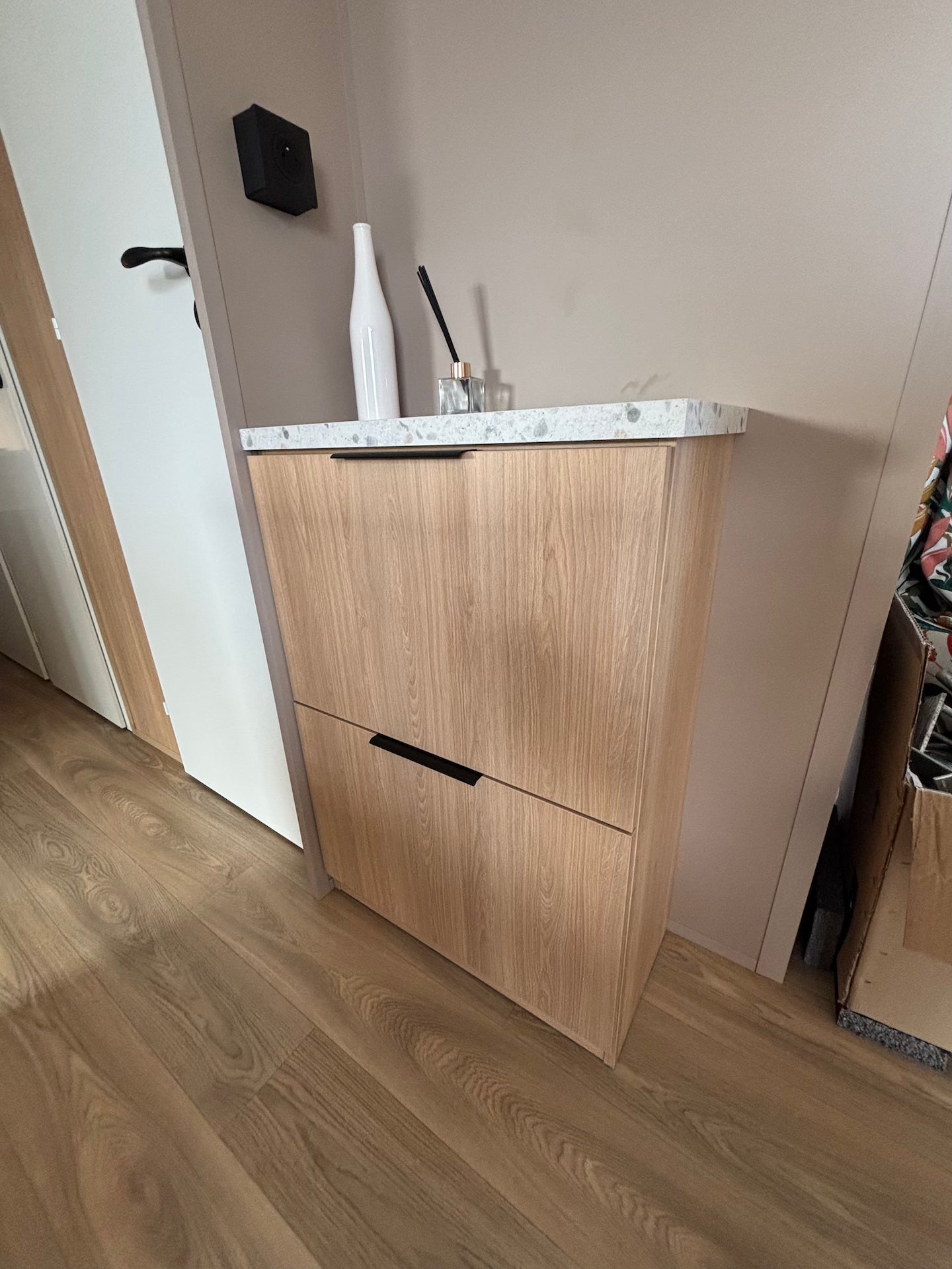 Neues Mobilheim von Seychelles Tobacco – 3 Schlafzimmer – 1080 x 400 cm