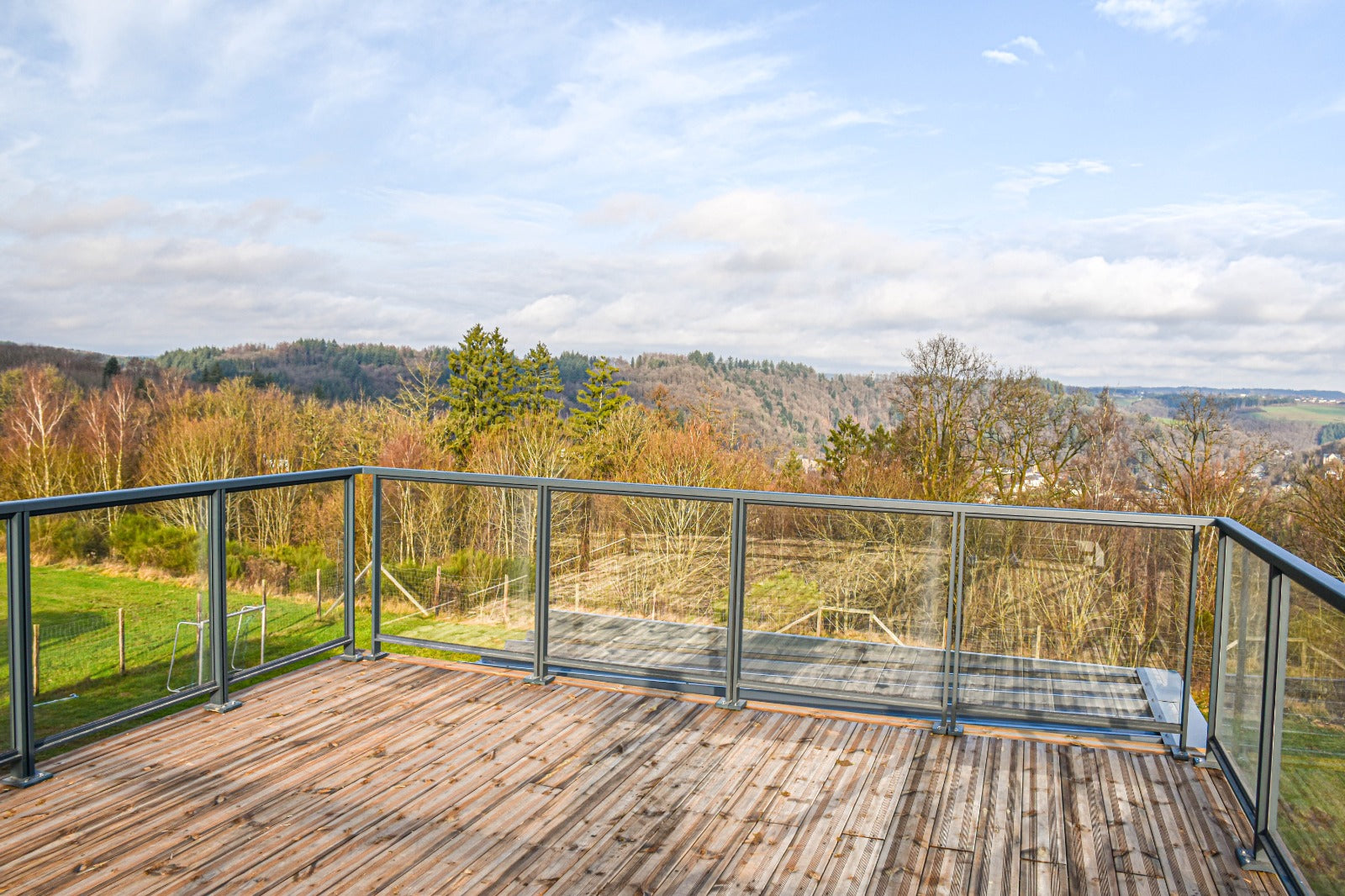 Nieuwe stacaravan Solarium met terras en dakterras - 2 slaapkamers - 1020x450cm - Camping Papillon Bouillon P12