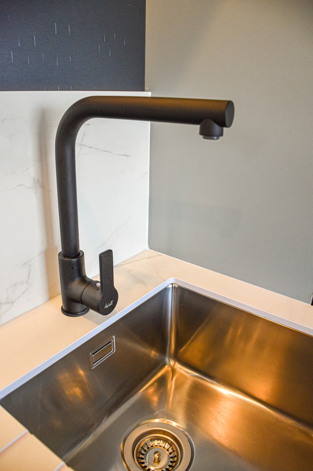 Nieuwe stacaravan Solarium met terras en dakterras - 2 slaapkamers - 1020x450cm - Camping Papillon Bouillon P12