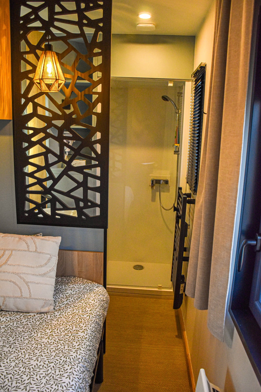 Nieuwe stacaravan Solarium met terras en dakterras - 2 slaapkamers - 1020x450cm - Camping Papillon Bouillon P12