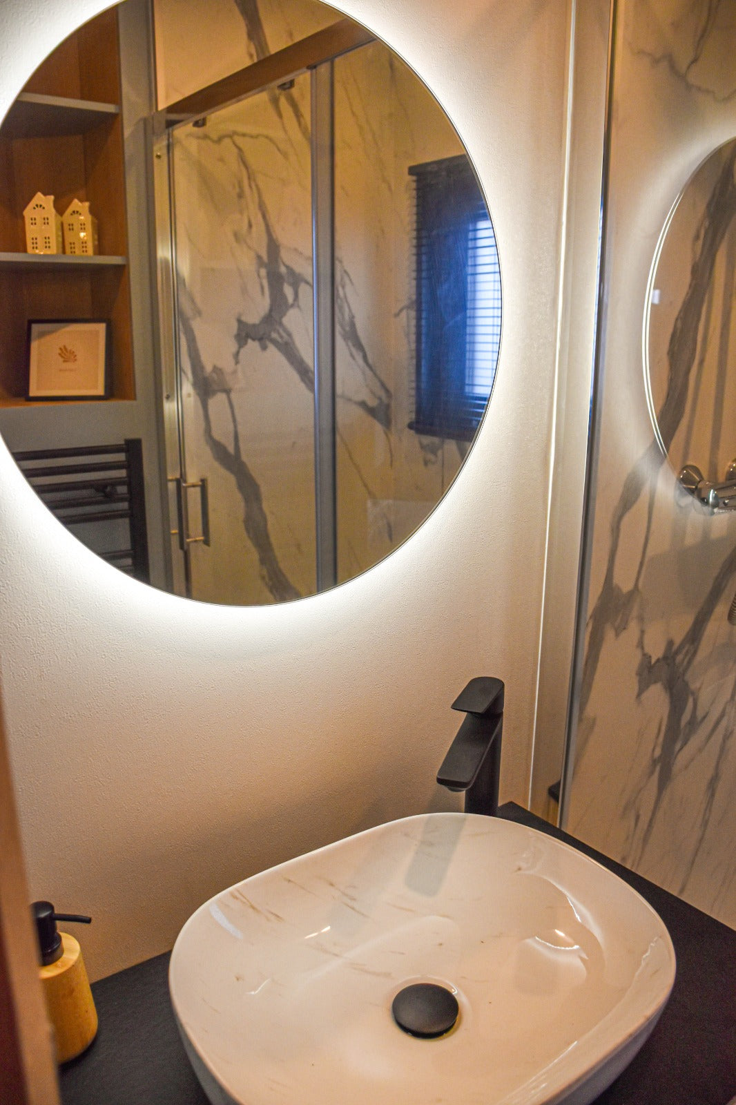 Nieuwe stacaravan Solarium met terras en dakterras - 2 slaapkamers - 1020x450cm - Camping Papillon Bouillon P12