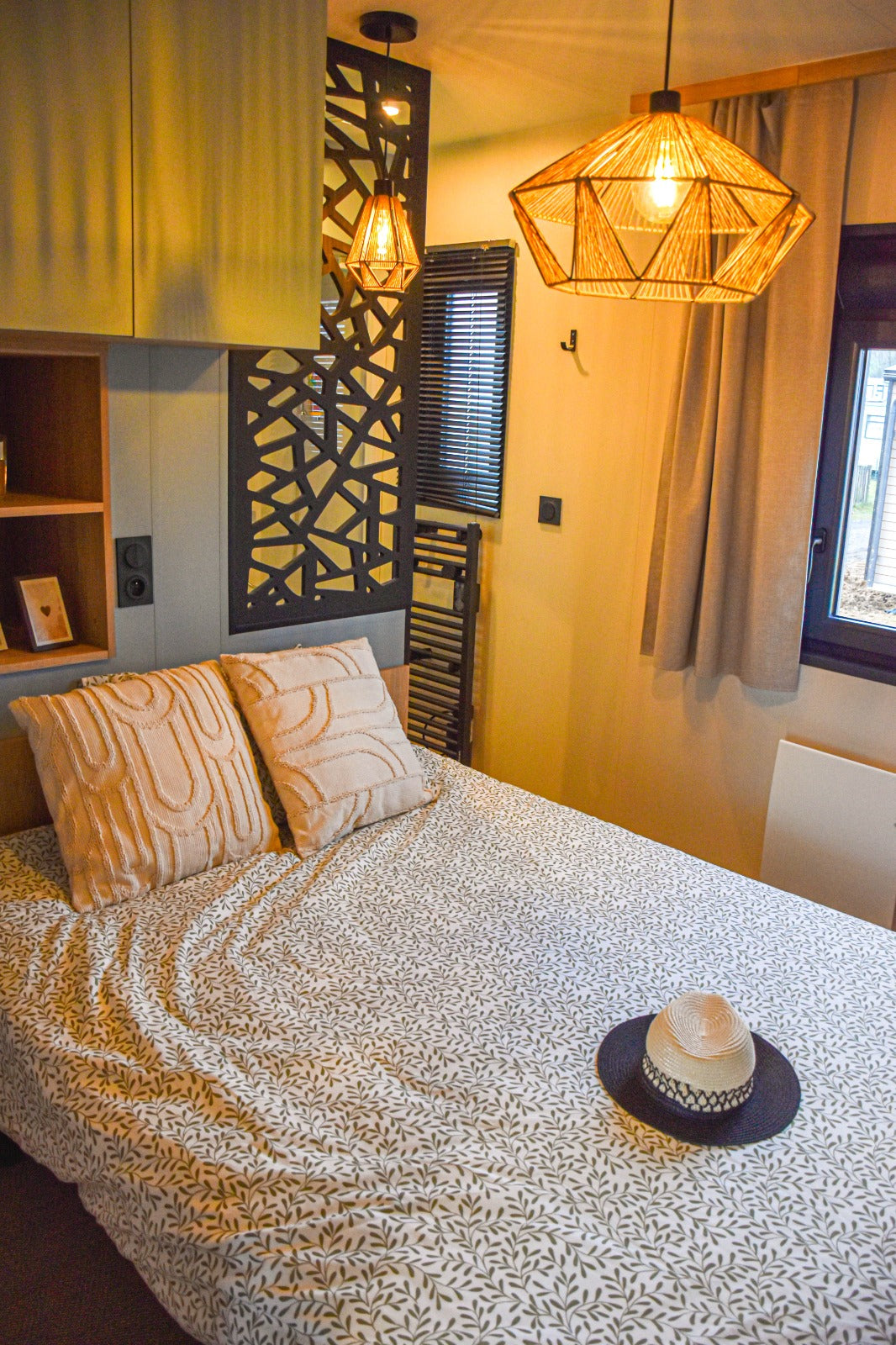 Nieuwe stacaravan Solarium met terras en dakterras - 2 slaapkamers - 1020x450cm - Camping Papillon Bouillon P12