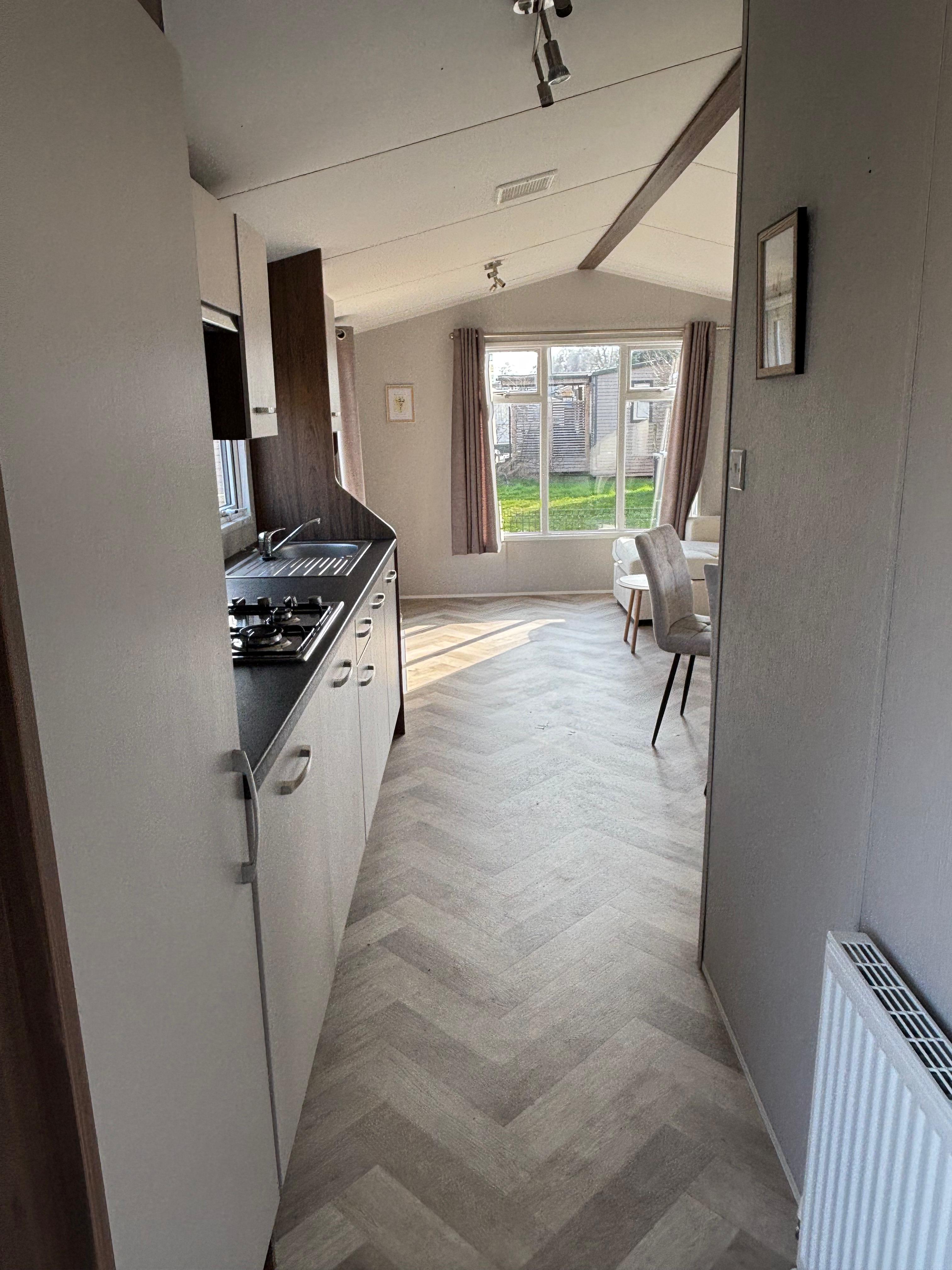 Occassions Willerby Lumic - 1050/2 - 2 slaapkamers - 1050x380cm - Camping Papillon Kinrooi - Perceel 126