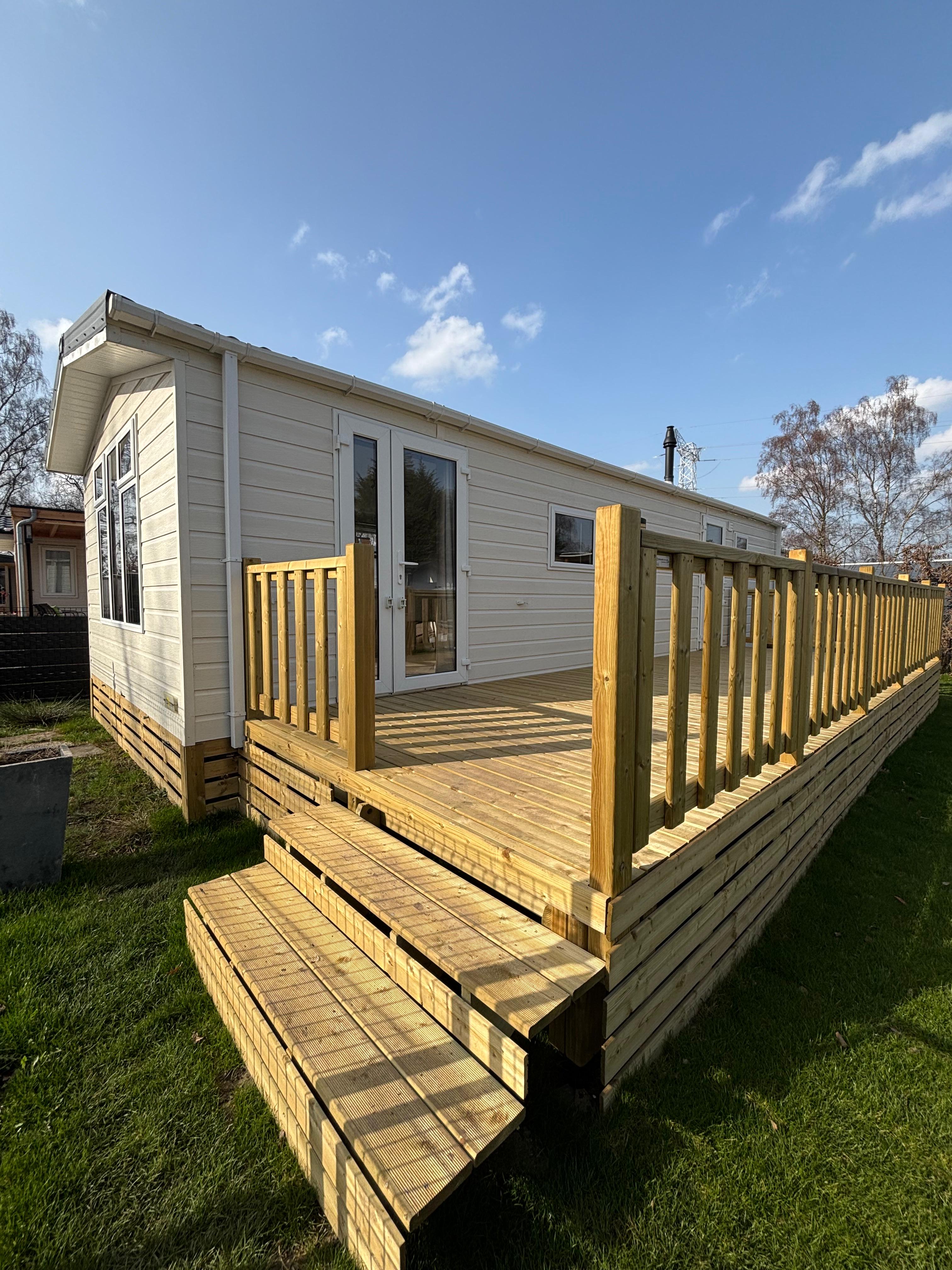 Occassions Willerby Lumic - 1050/2 - 2 slaapkamers - 1050x380cm - Camping Papillon Kinrooi - Perceel 126