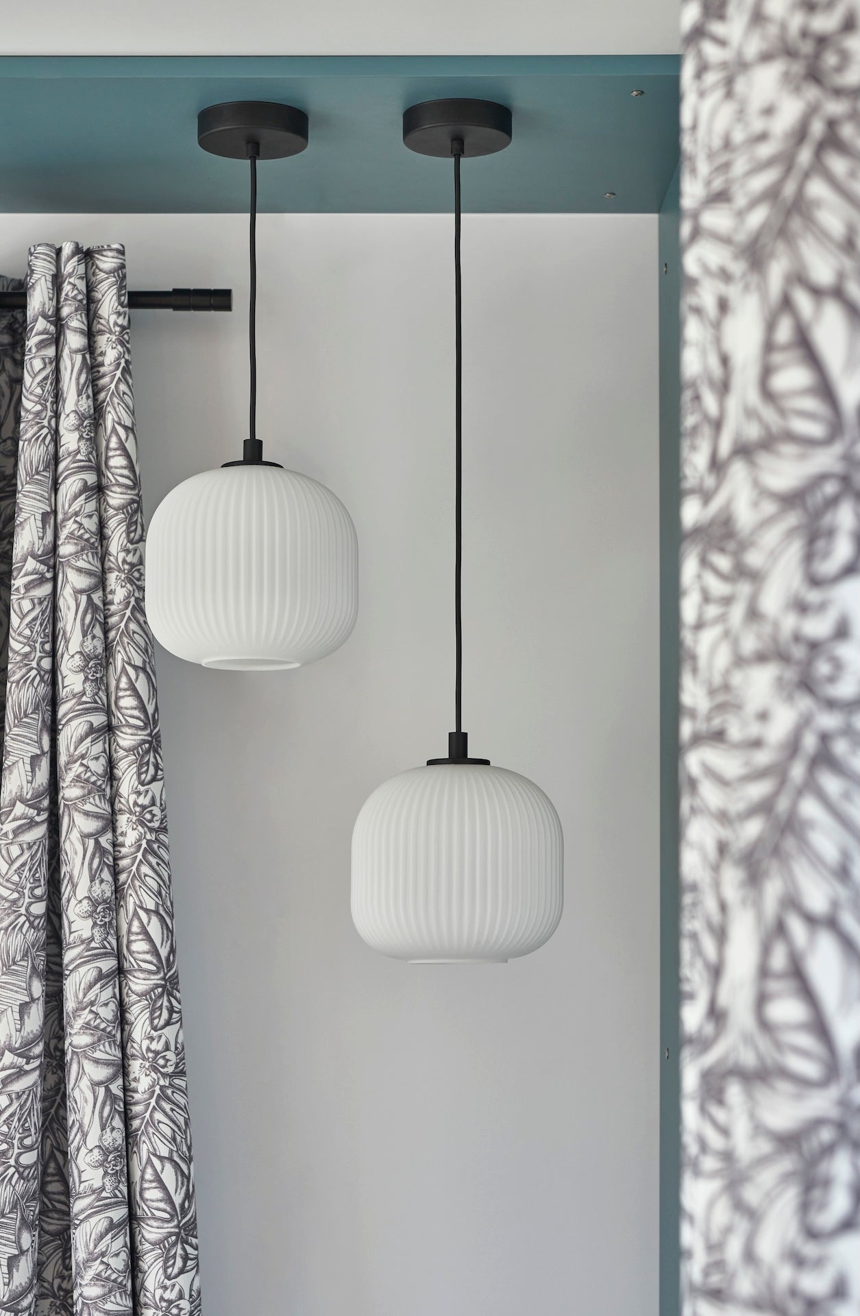 Nieuwe Lodge Mistral Premium Snow - 2 slaapkamers - 1080x400cm - Camping Asterix - Sleutel op de deur