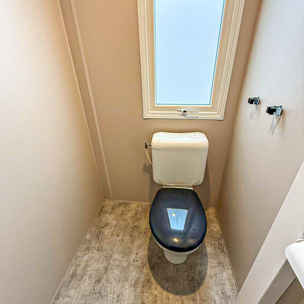 Stacaravan Monarch - 3 slaapkamers - 1009x400cm
