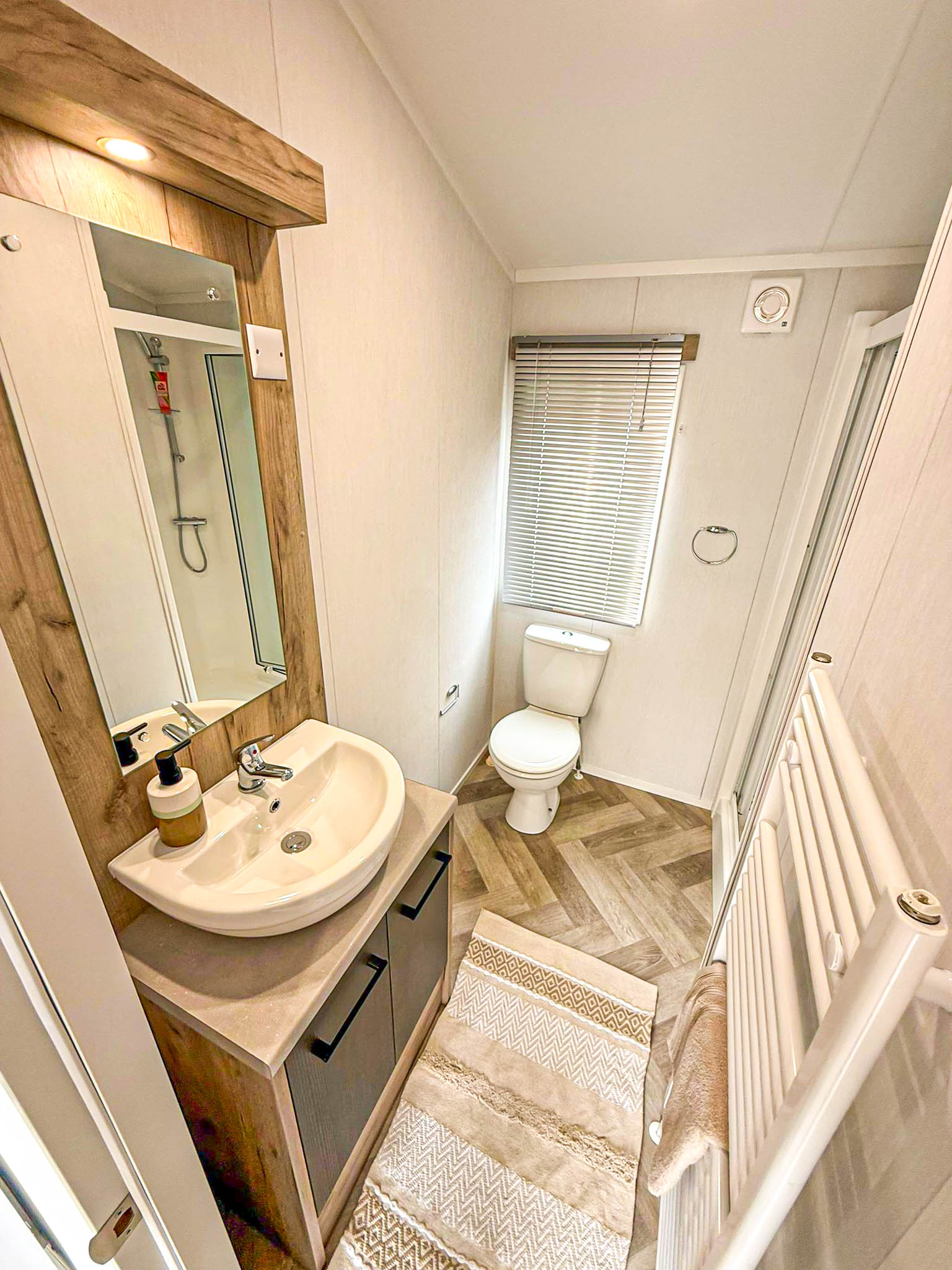 Nieuwe - Willerby - Stacaravan Premium - 1100/2 - 2 slaapkamers - 1100x400cm