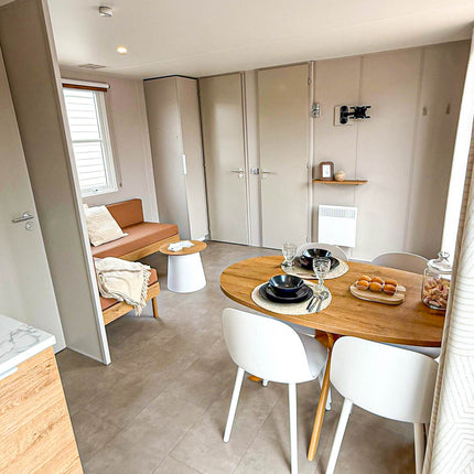 Nieuwe Stacaravan Admiral - 2 slaapkamers - 860x420cm