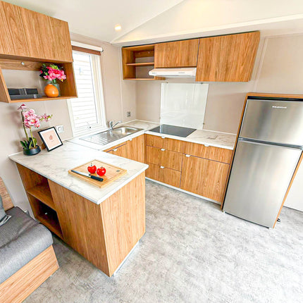 Nieuwe Stacaravan Luzerno - 2 slaapkamers - 1009x400cm
