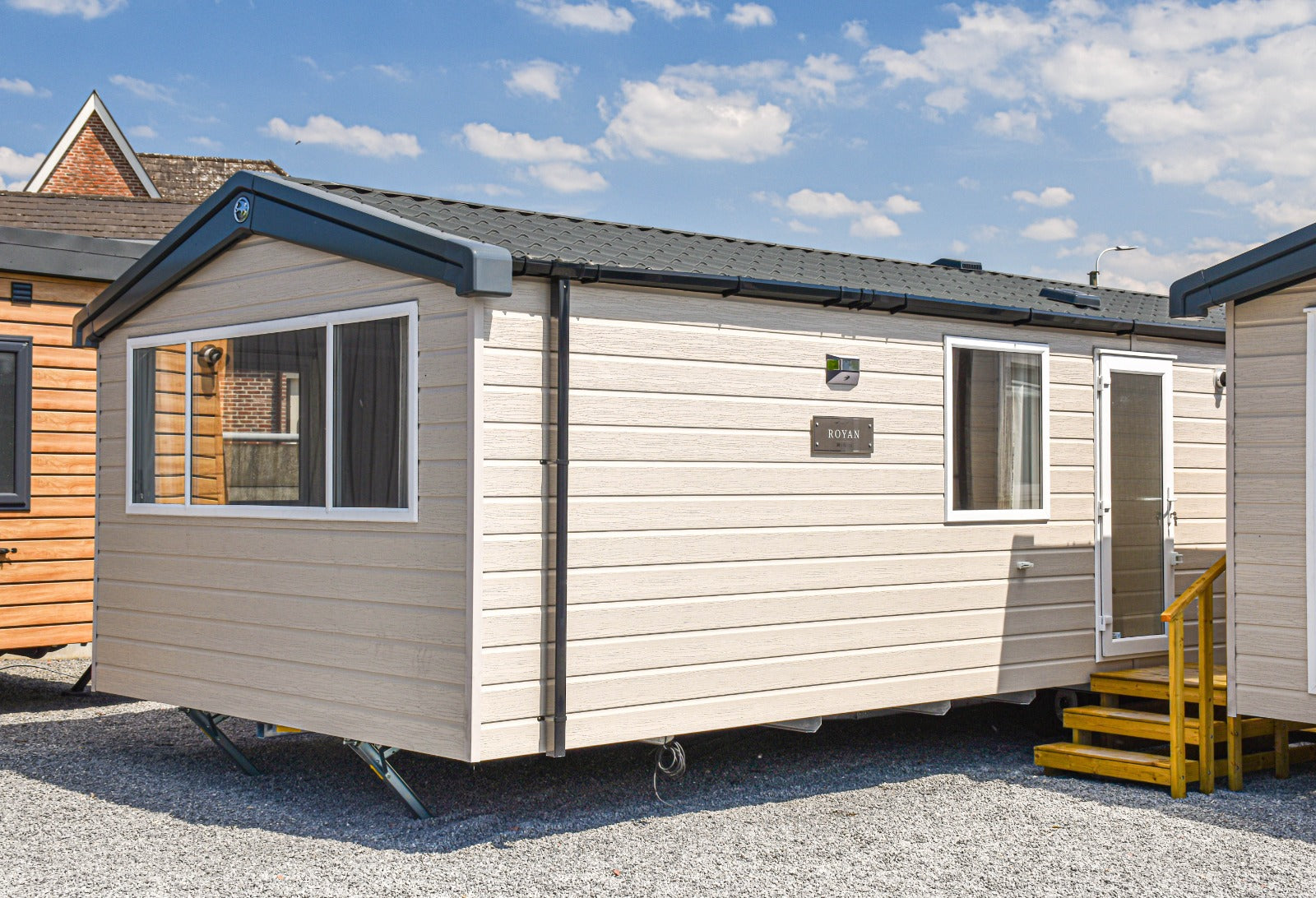 Nieuwe - Swift - Stacaravan Royan - 1100/2 - 2 slaapkamers - 1090x370cm