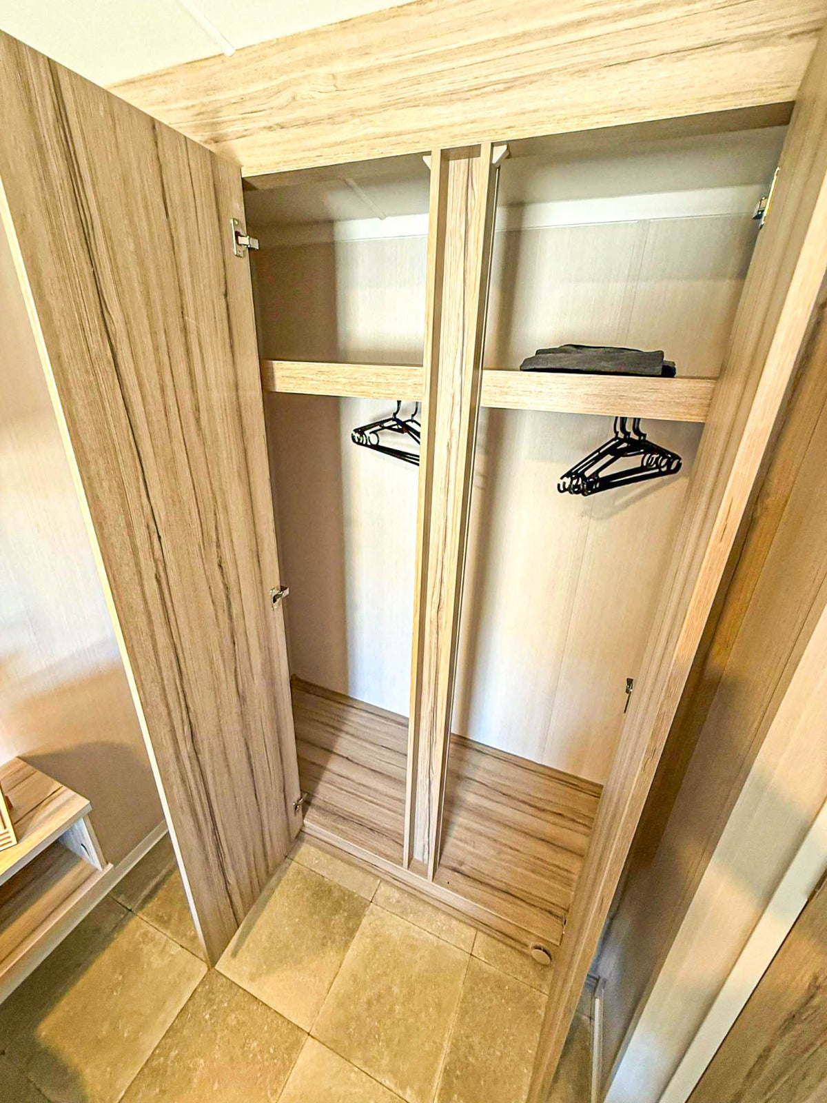 Nieuwe - Swift - Stacaravan Royan - 1100/2 - 2 slaapkamers - 1090x370cm