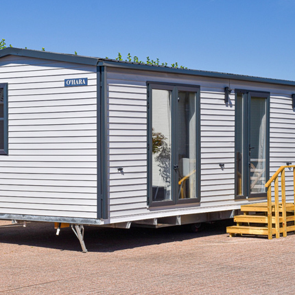 Nieuwe Stacaravan Admiral - 2 slaapkamers - 860x420cm