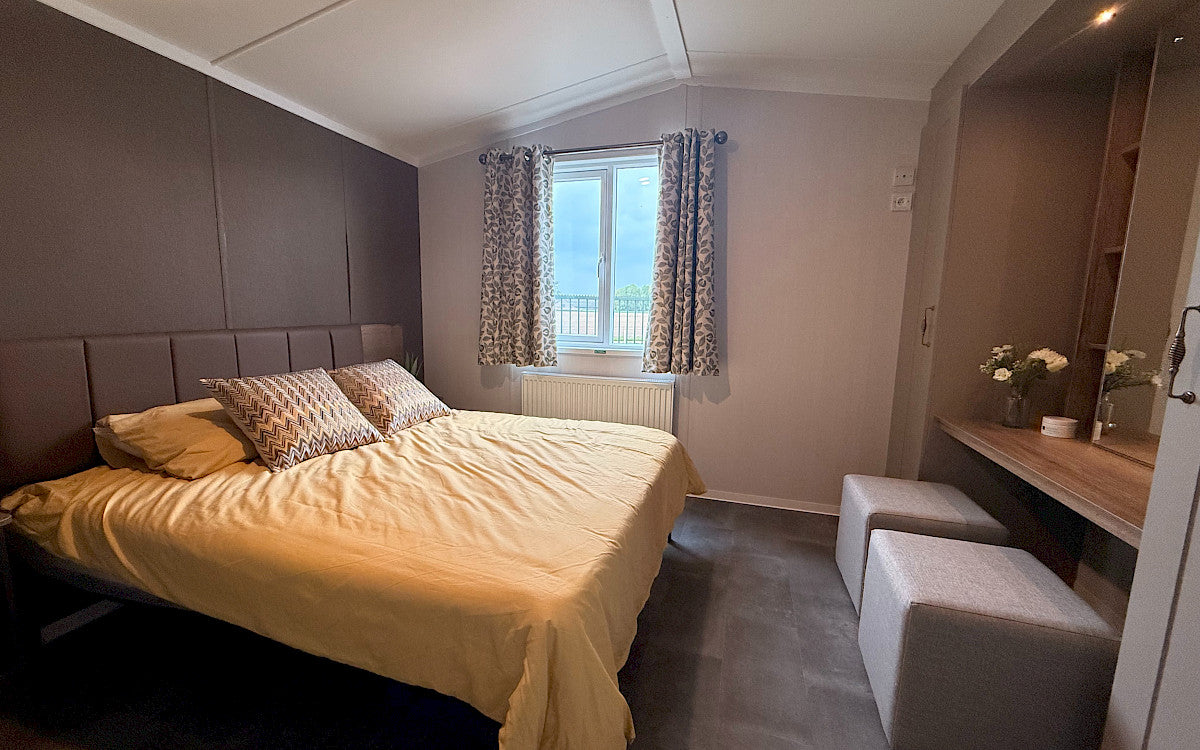 Nieuwe - Swift - Stacaravan Morlaix - 1090/2 - 2 slaapkamers - 1090x380cm