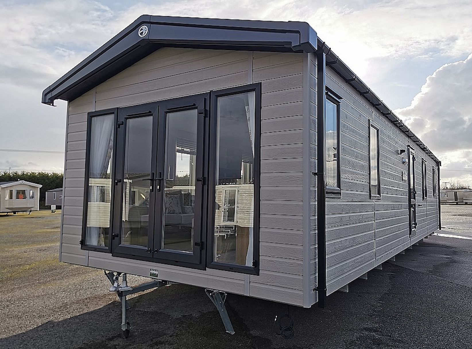 Swift - Stacaravan Vendee Lodge - 1280/2 - 2 slaapkamers - 1280x400cm